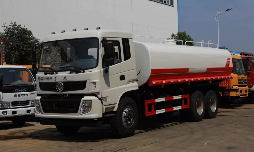 bg大游洒水车
