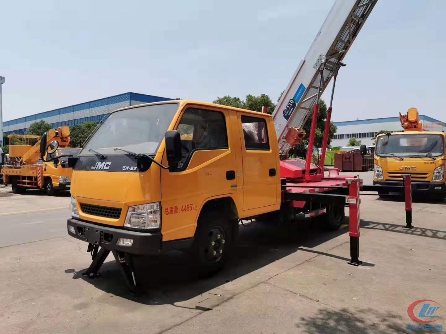 bg大游集团江铃30米进口云梯车