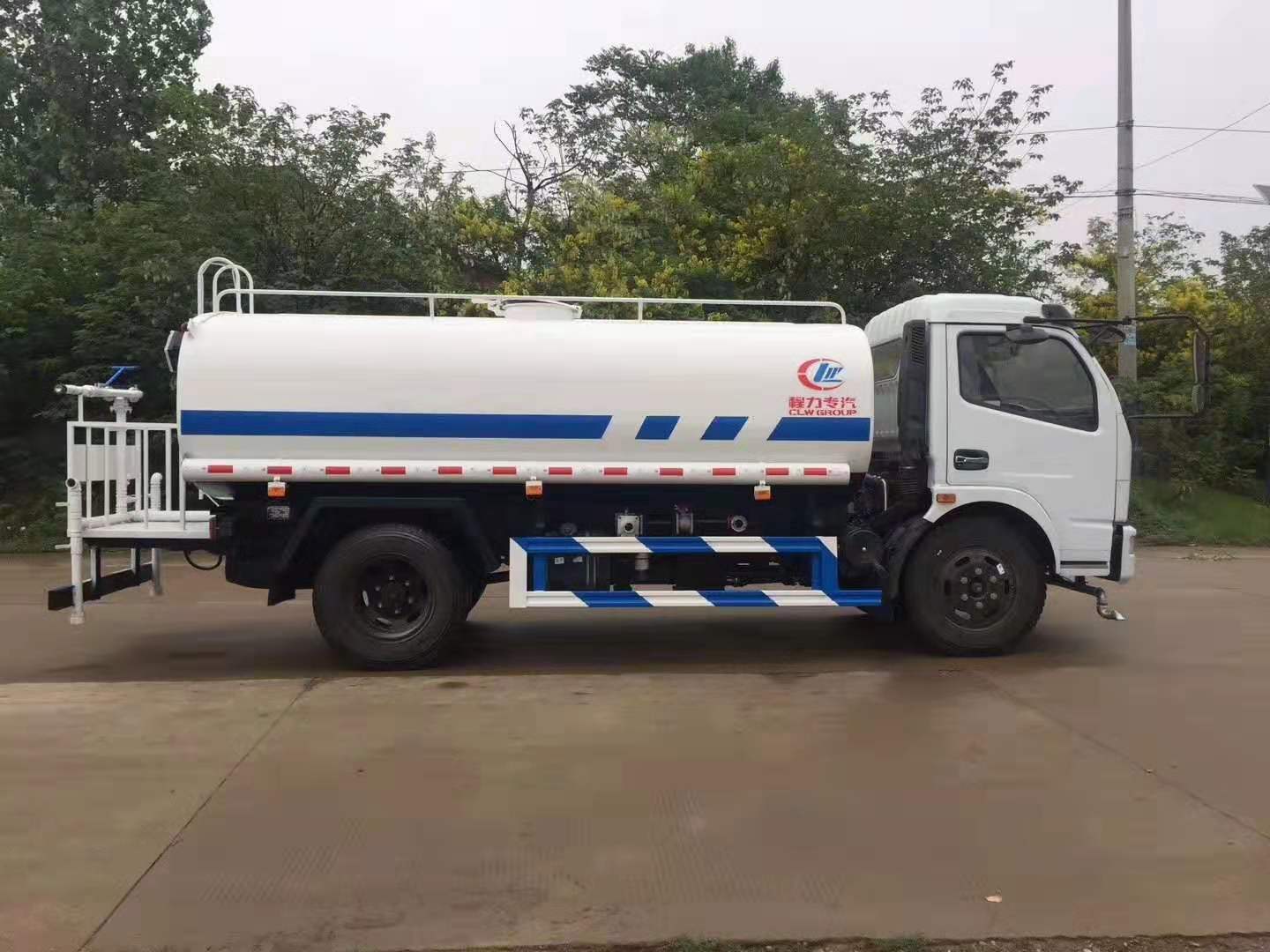 bg大游专汽东风福瑞卡洒水车