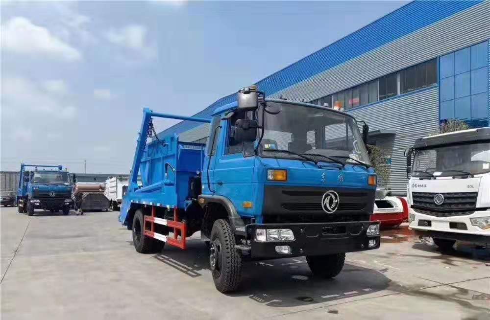 145摆臂垃圾车，出口热销车型