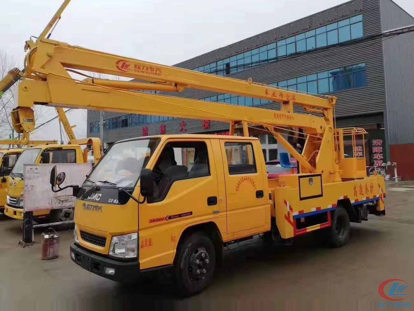 bg大游江铃16米高空作业车高清图