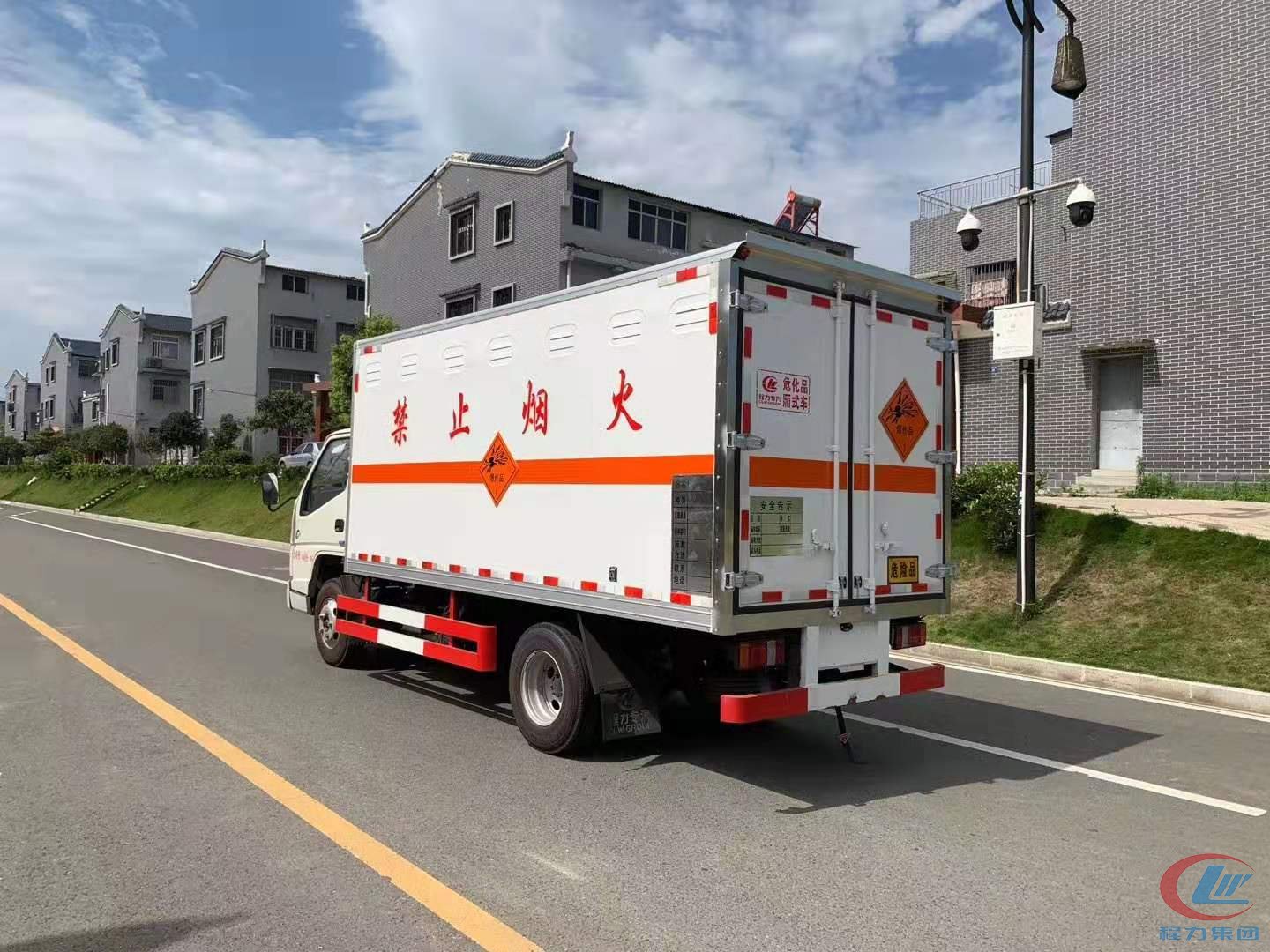 国六江铃危险品运输车，江铃国六防爆车