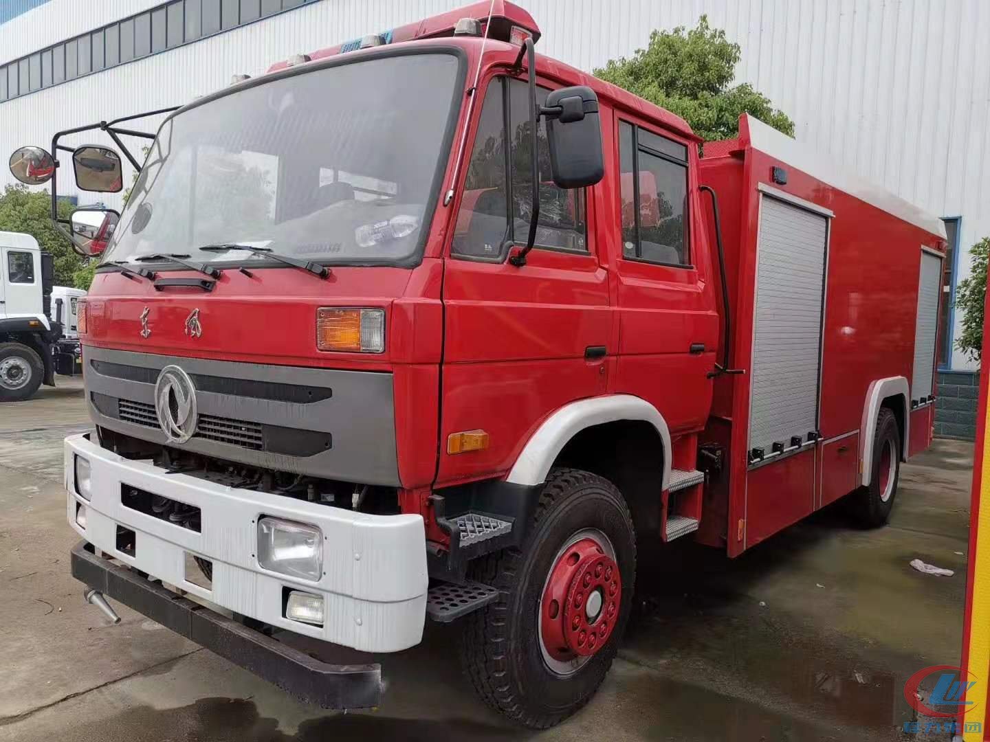 bg大游专汽东风153水罐消防车