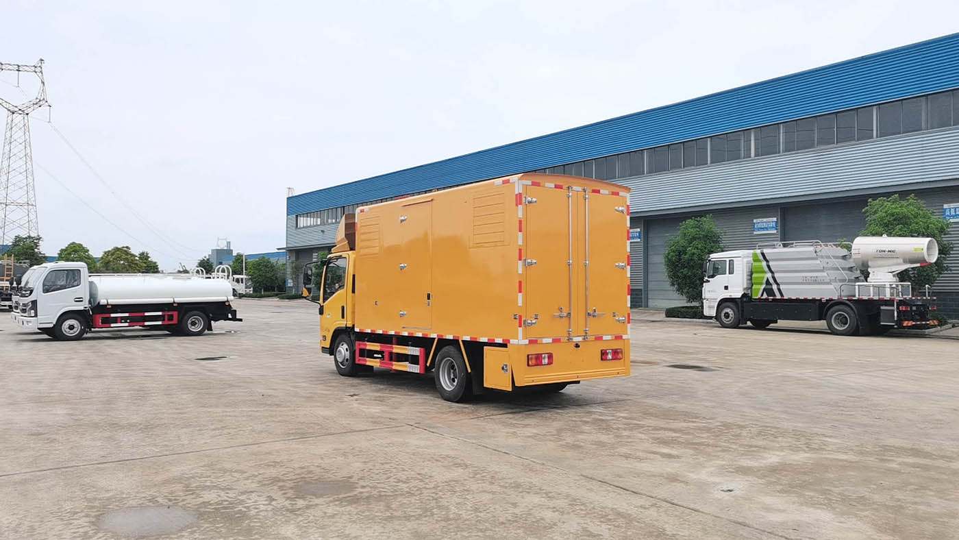 bg大游2000wh储能50kw应急电源车