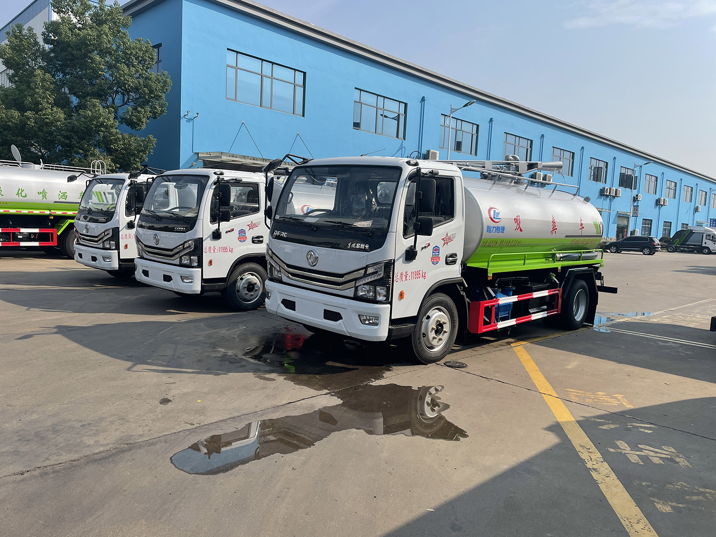 bg大游威牌bg大游专汽东风多利卡8方吸粪车